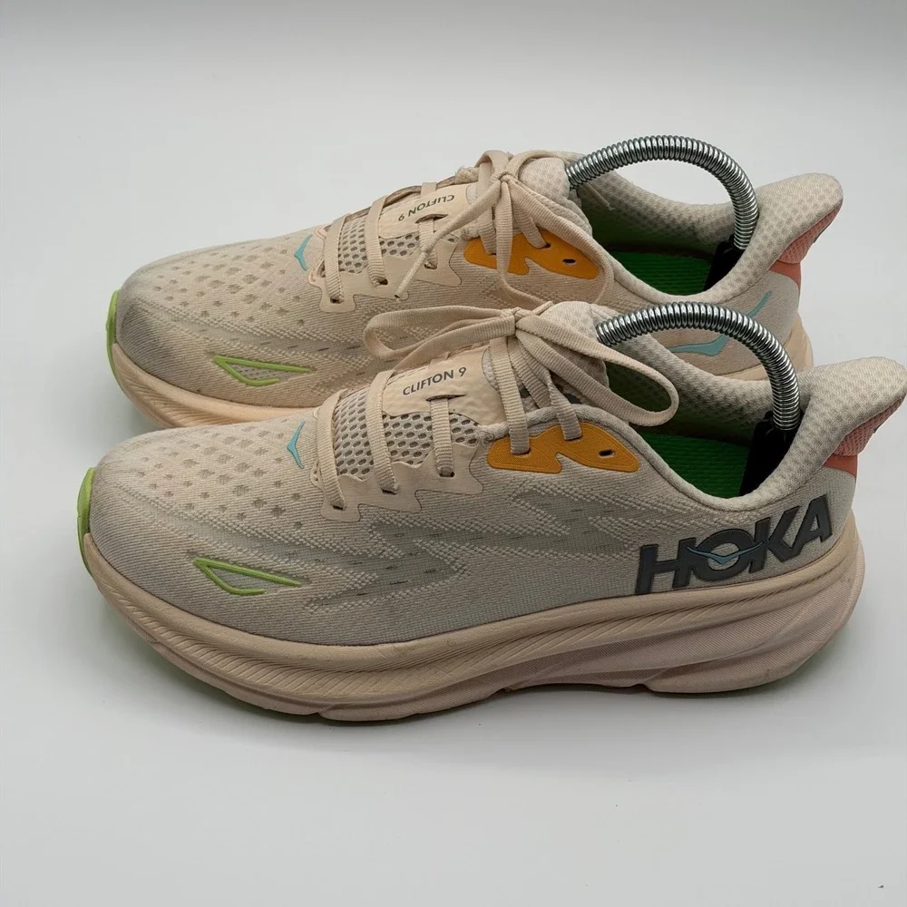 Hoka One One Clifton 9 Wide Running Shoes Womens 9D Eggnog Passion Fruit 1132211